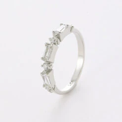 Bright Diamonds Ring 13 Bright Diamonds Ring -Meinekette Verkäufe 0M4A2808