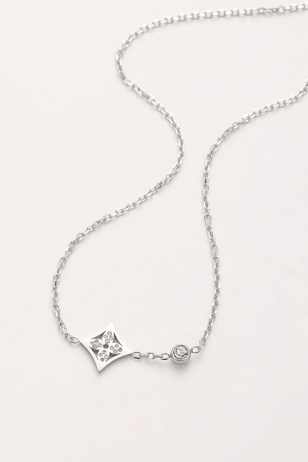 Halskette Glamorous Flower 7 Halskette Glamorous Flower – Bild 7