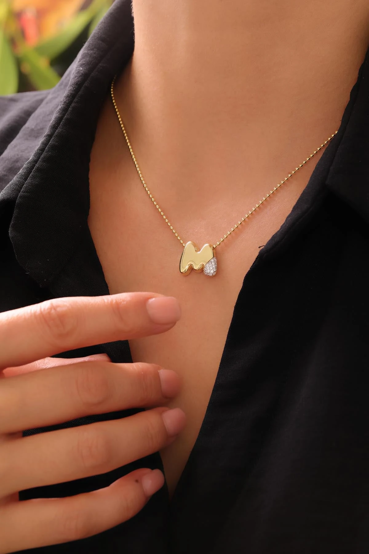 Bold Buchstaben Halskette 2 Bold Buchstaben Halskette – Bild 2