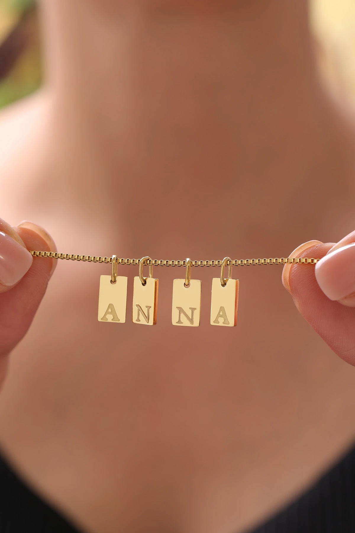 Plaid Letter Halskette 1 Plaid Letter Halskette