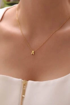 Tiny Letter Halskette 10 Tiny Letter Halskette -Meinekette Verkäufe 7I0A1153 ba3522ae 67c1 4cfe ab75 6e6c8c68d13a