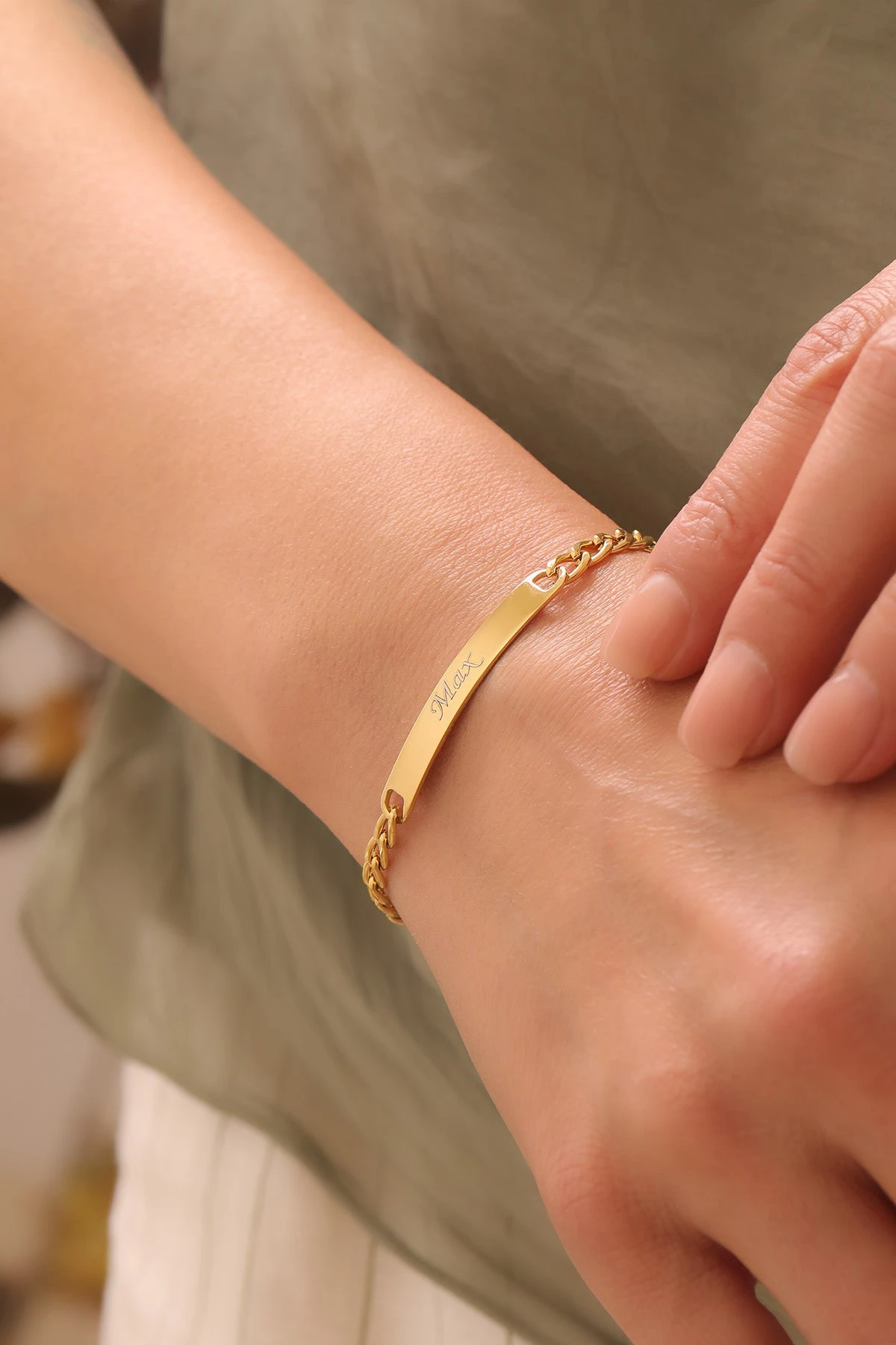 Golden ID-Partnerarmband Mit Gravur 3 Golden ID-Partnerarmband Mit Gravur – Bild 3