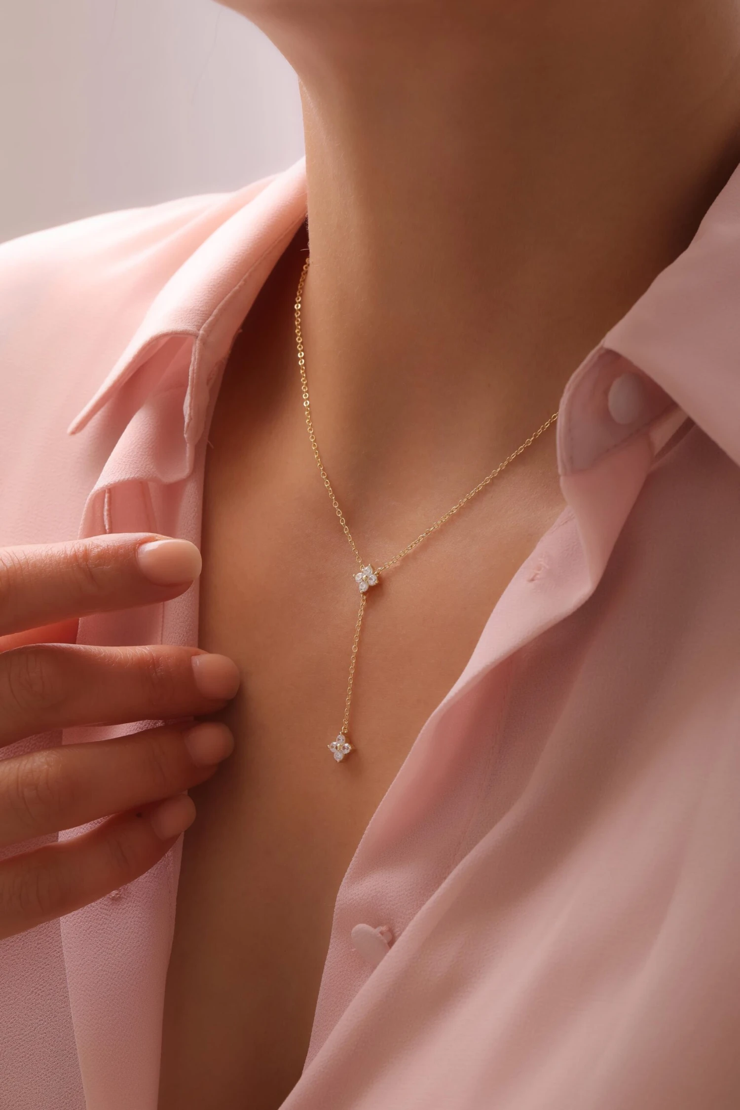 Petalia Halskette 3 Petalia Halskette – Bild 3