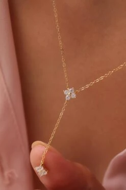 Petalia Halskette 10 Petalia Halskette -Meinekette Verkäufe 7I0A5557 1