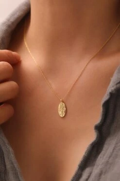 Goddess Of Light Halskette -Meinekette Verkäufe 7I0A5898