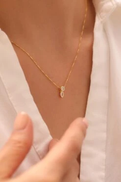 Twin Light Halskette 14 Twin Light Halskette -Meinekette Verkäufe 7I0A5924 1