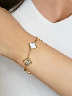 Sparkling White Leaf Armband