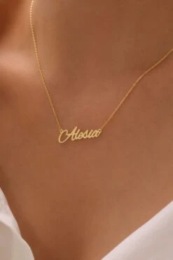 Namenskette - Variante Alesia 17 Namenskette - Variante Alesia -Meinekette Verkäufe alesia2 5e9b11e8 04ea 4ff8 993e 2b102b78845b