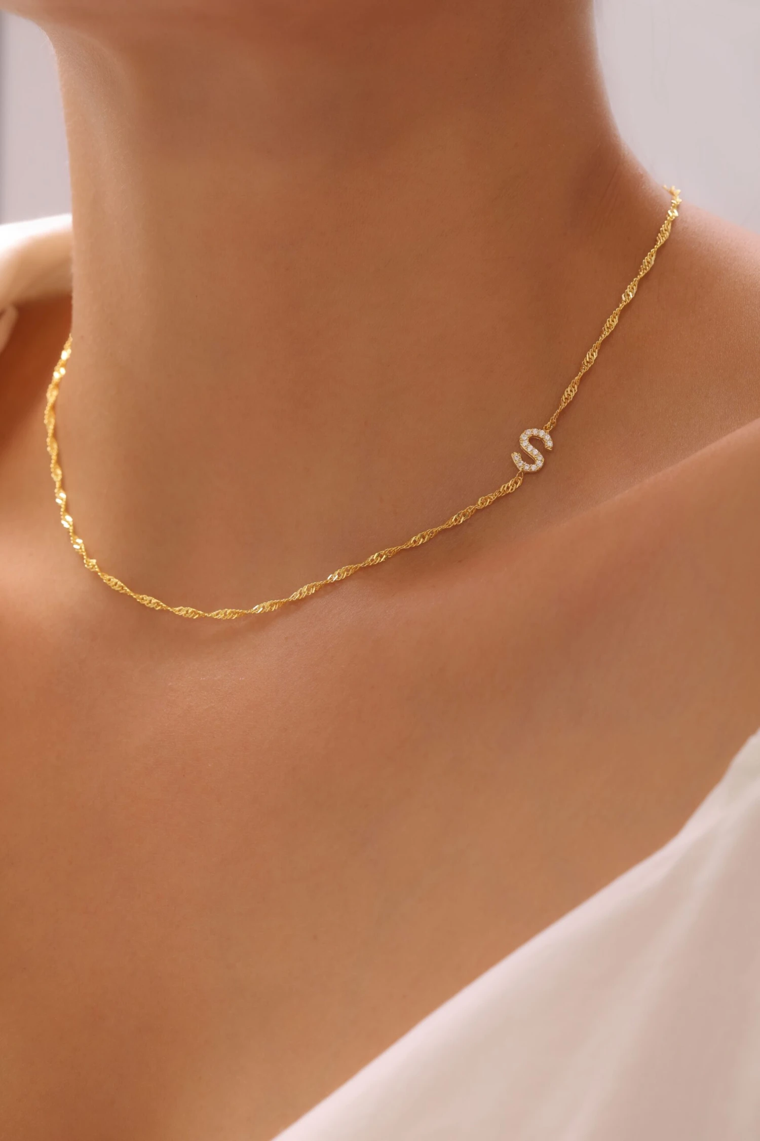 Vintage Buchstaben Halskette 1 Vintage Buchstaben Halskette